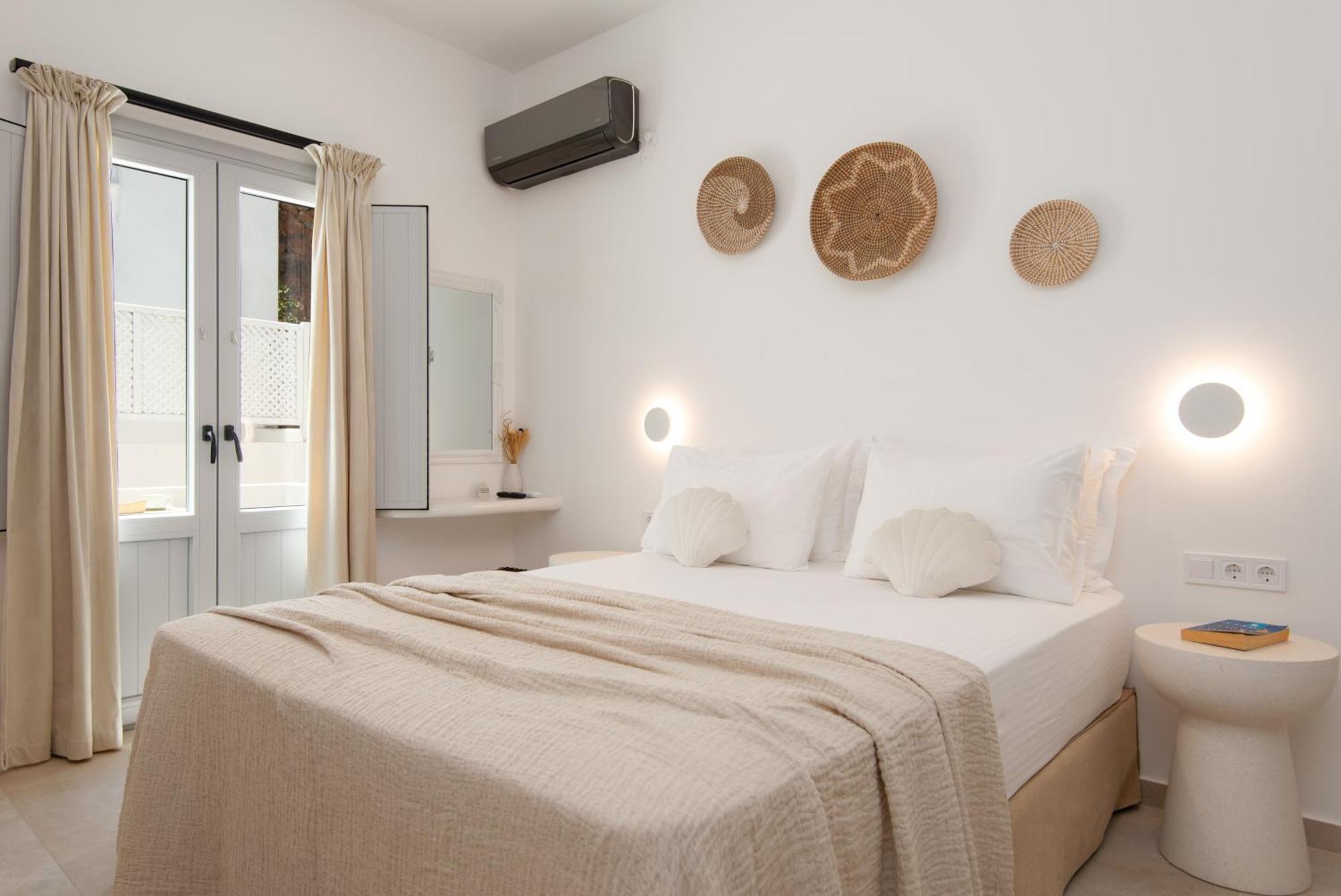 O Kapetan Andreas Apartment Kamares  Bagian luar foto